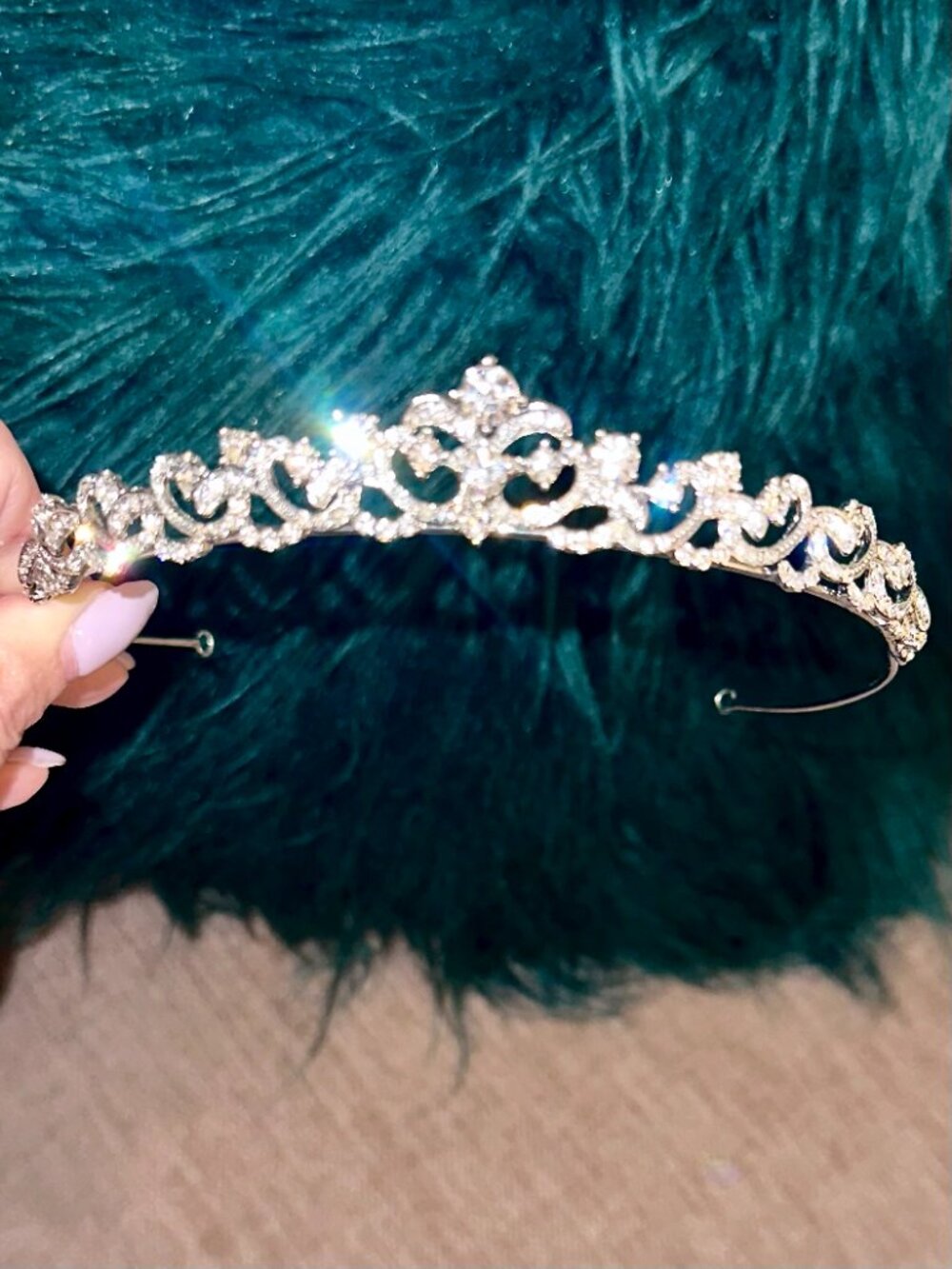 lesAccessoires Tiara - Picture 4 of 5